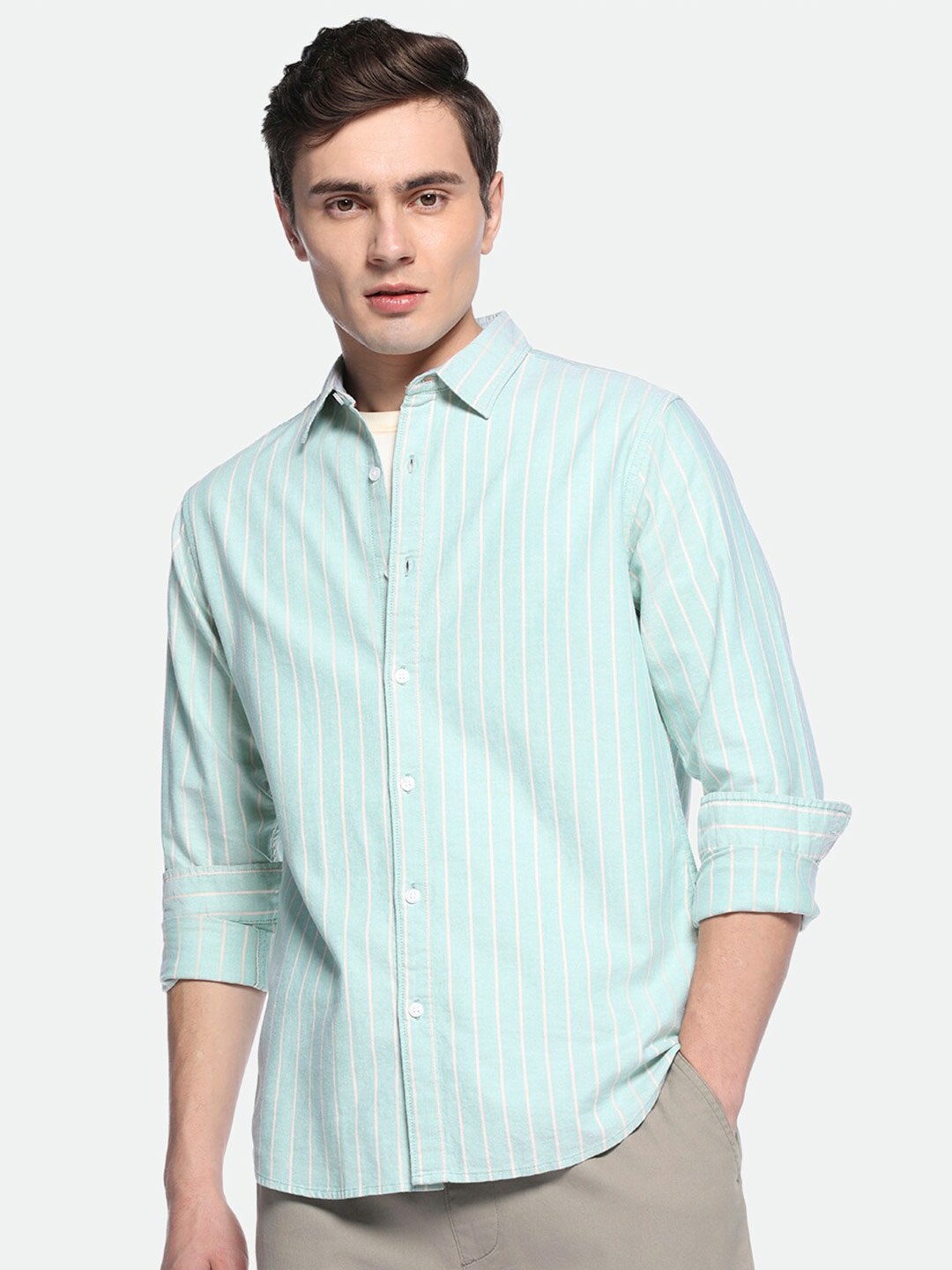 

Dennis Lingo Vertical Striped Pure Cotton Casual Shirt, Green