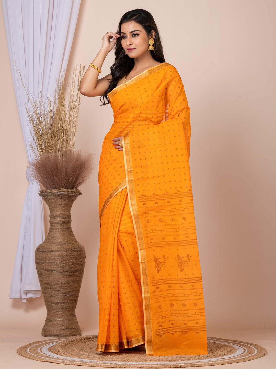 

HOUSE OF ARLI Ethnic Motifs Printed Zari Pure Cotton Taant Saree, Orange