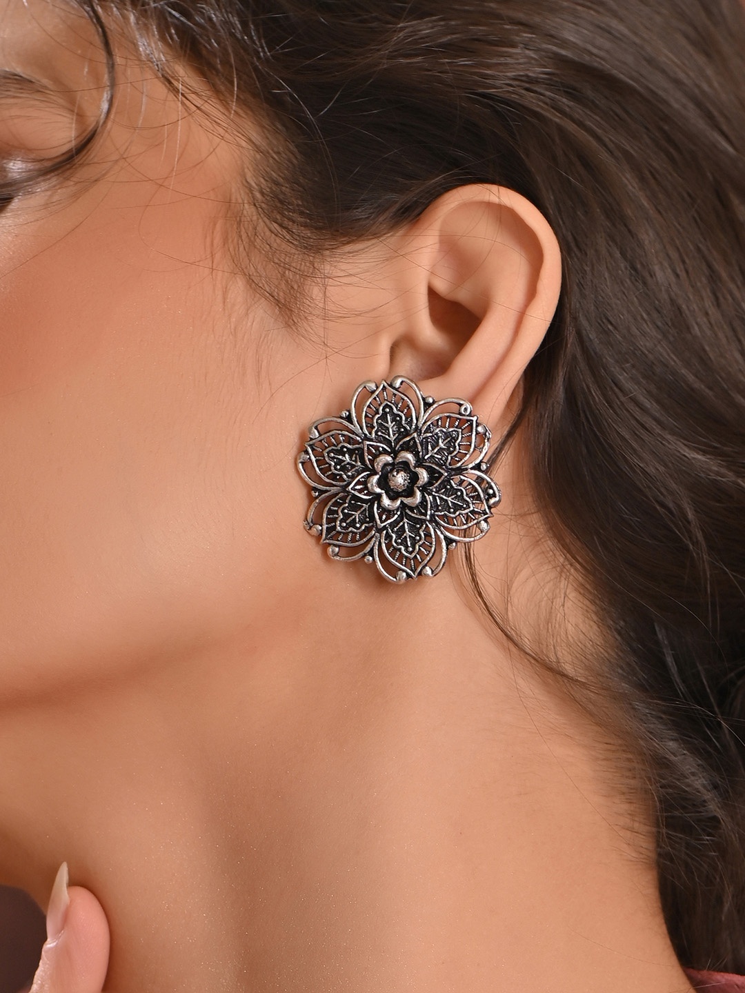 

Fida Alloy Oxidised Floral Studs Earrings, Silver