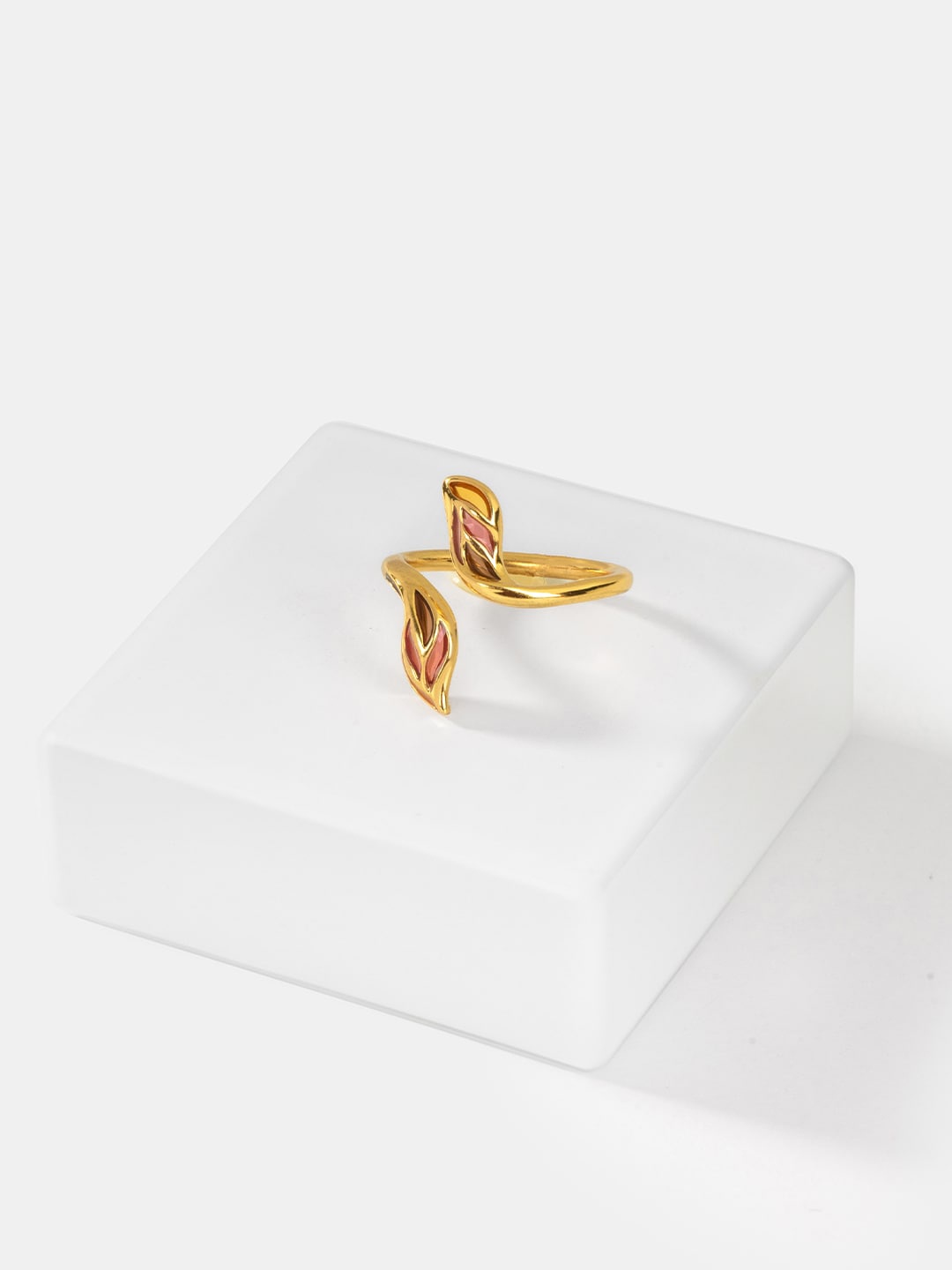 

SHAYA 925 Sterling Silver Gold-Plated Ring