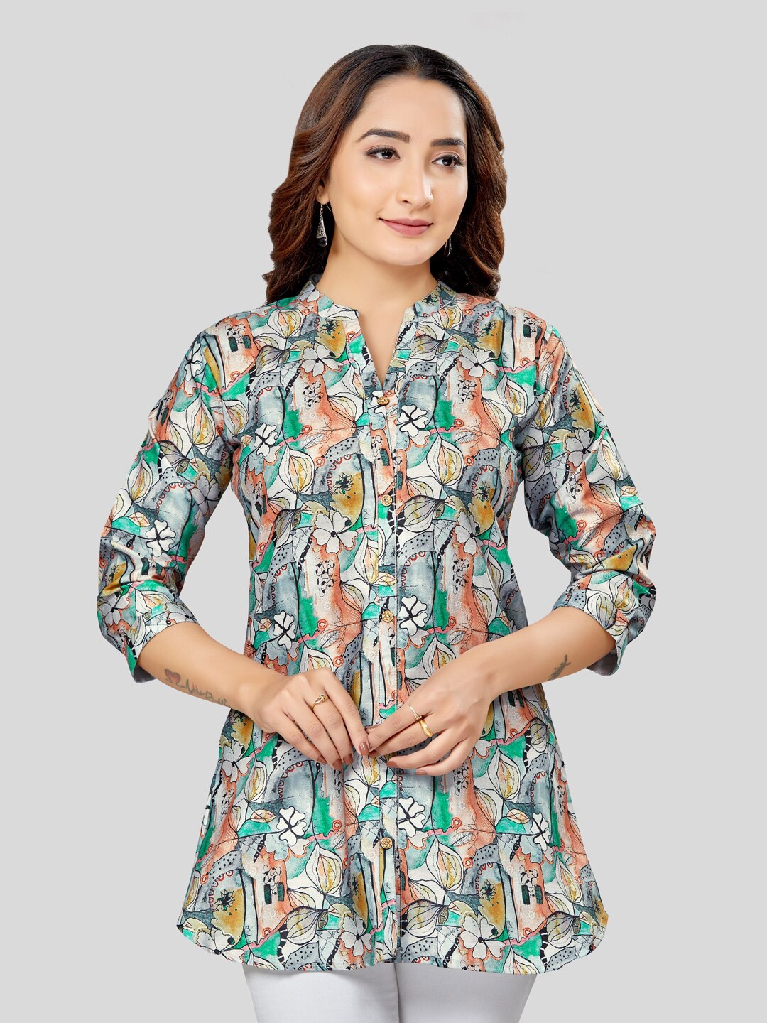 

Saree Swarg Floral Printed Kurti, Green