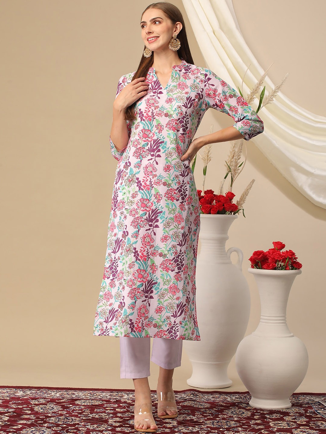 

KALINI Floral Printed Regular Straight Kurta With Trouser, Grey