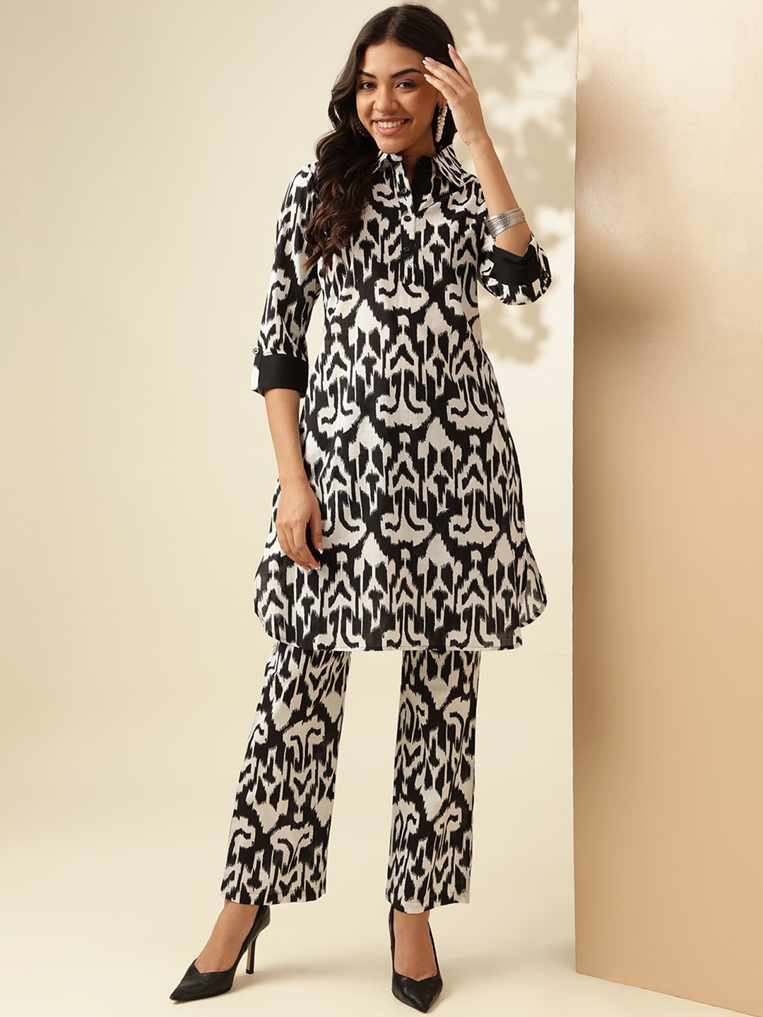 

Anouk White Geometric Printed Pure Cotton Shirt Collar Tunic With Trousers