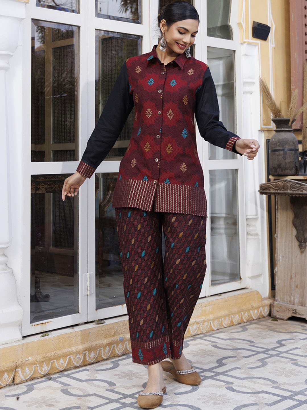 

KIDAR Shirt Collar Long Sleeves Regular Straight Kurti with Trouser, Maroon