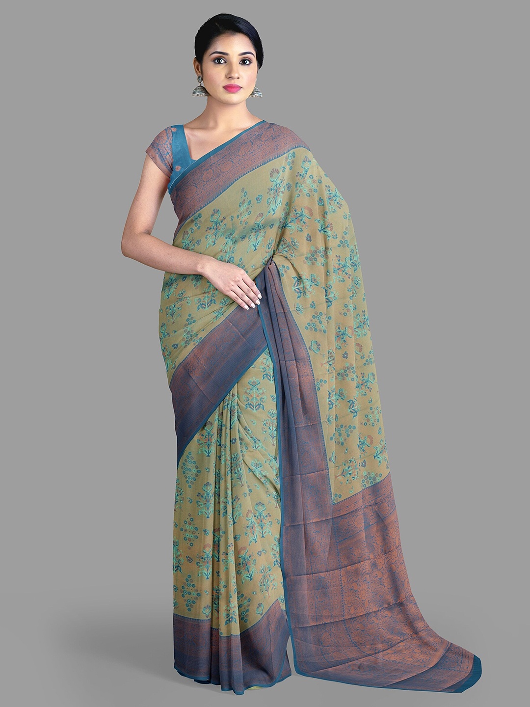

The Chennai Silks Floral Printed Zari Saree, Green