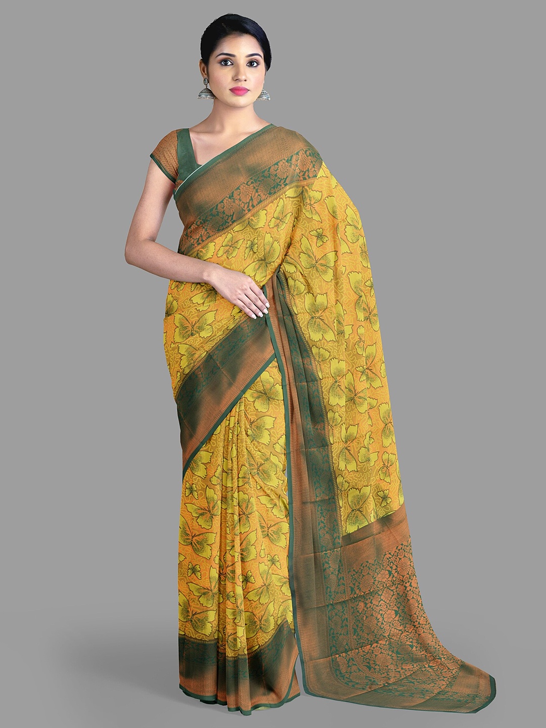 

The Chennai Silks Floral Woven Design Fusion Saree, Gold