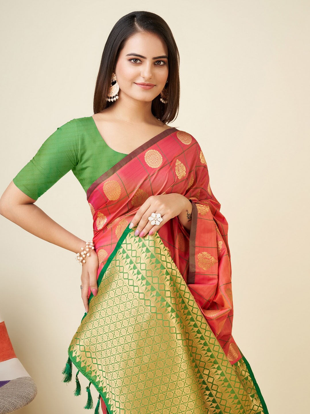 

RAJ DHARMA SILK Ethnic Motifs Woven Design Zari Art Silk Mysore Silk Saree, Pink
