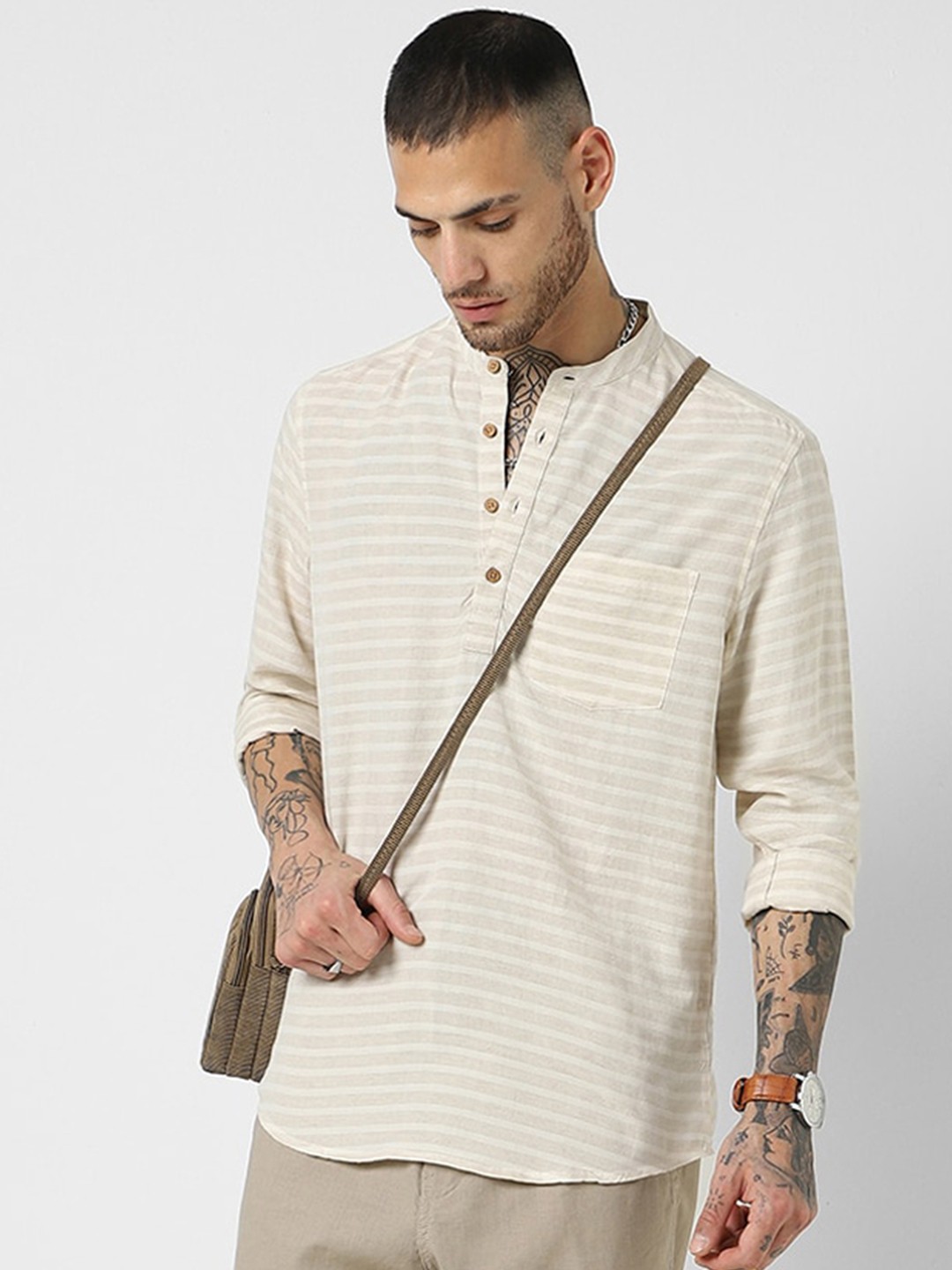 

VASTRADO Striped Mandarin Collar Cotton A-Line Kurta, Beige