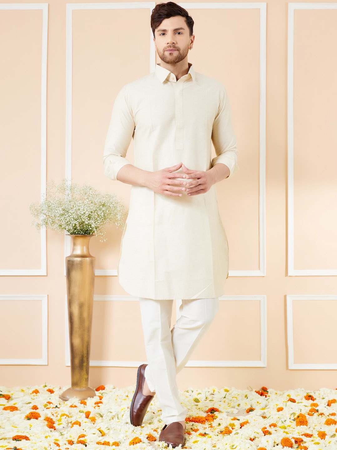 

See Designs Regular Long Sleeves Shirt Collar Pure Cotton Kurta with Pyjamas, Cream