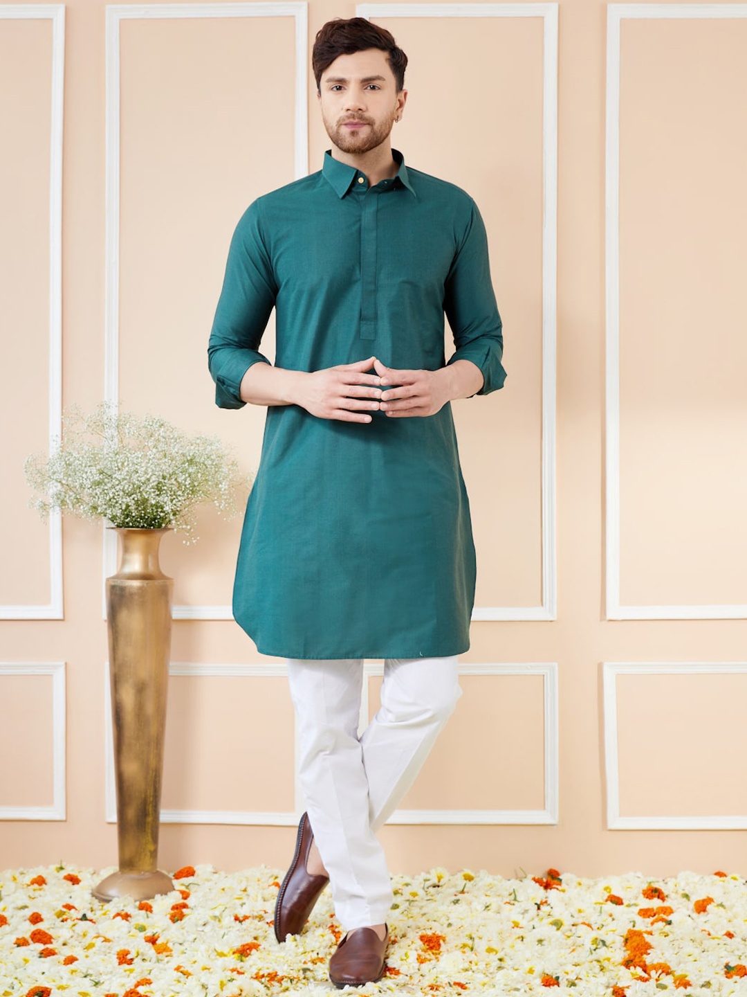 

See Designs Regular Pure Cotton Kurta with Pyjamas, Green