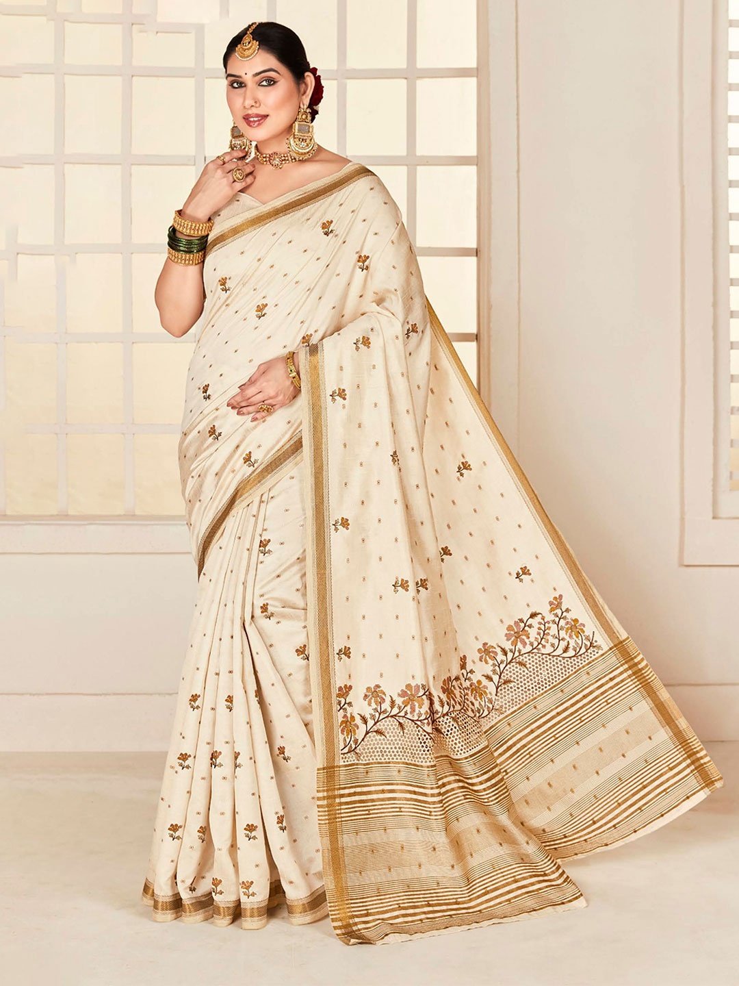 

VIRICA Floral Zari Silk Cotton Mysore Saree, Cream