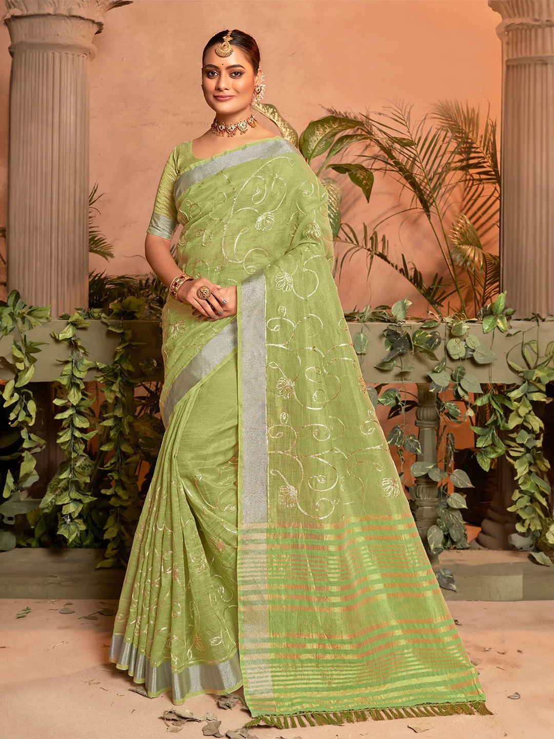 

VIRICA Ethnic Motifs Zari Embroidered Silk Cotton Mysore Silk Saree, Green