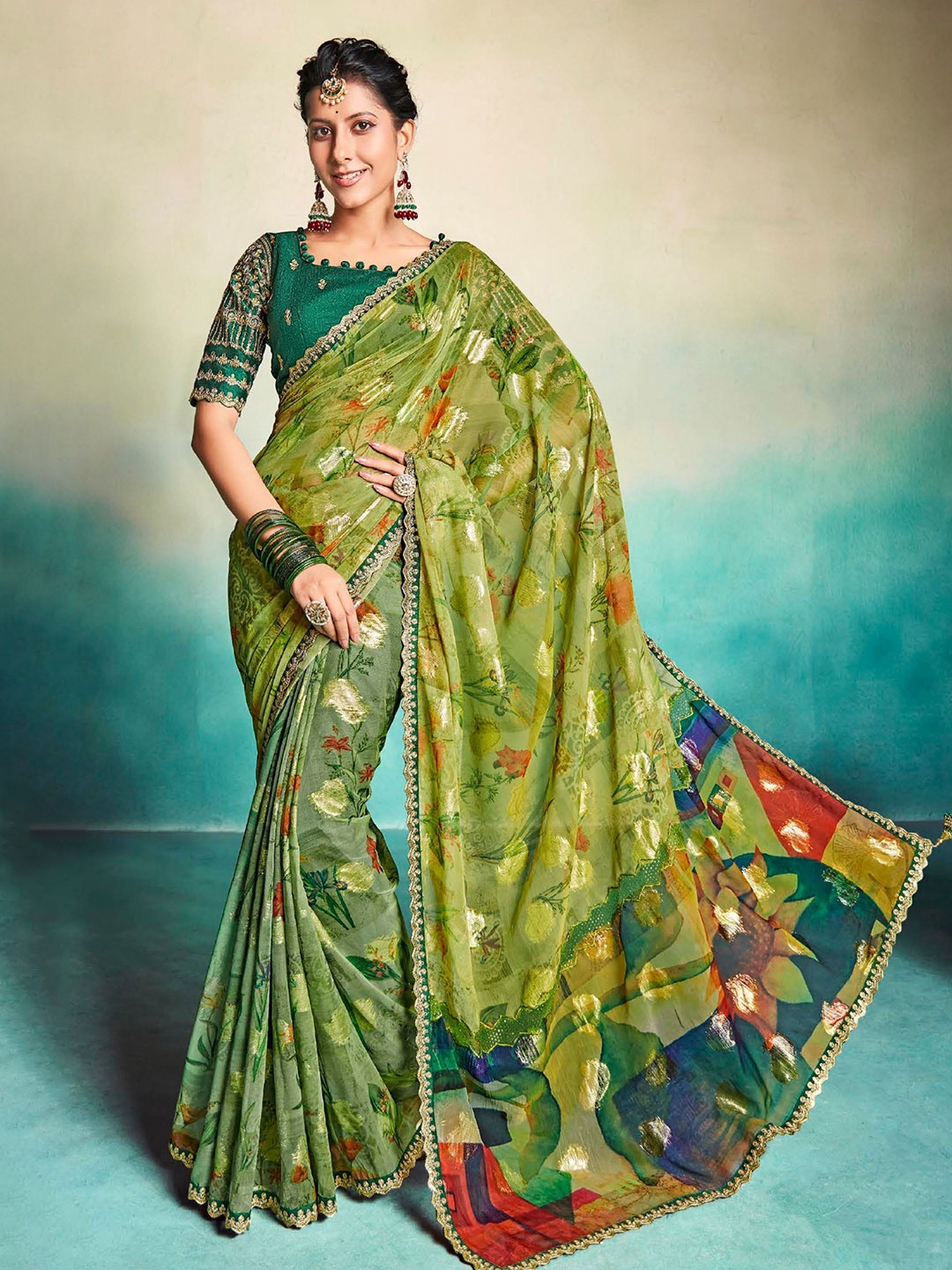 

VIRICA Floral Printed Zari Pure Georgette Saree, Green