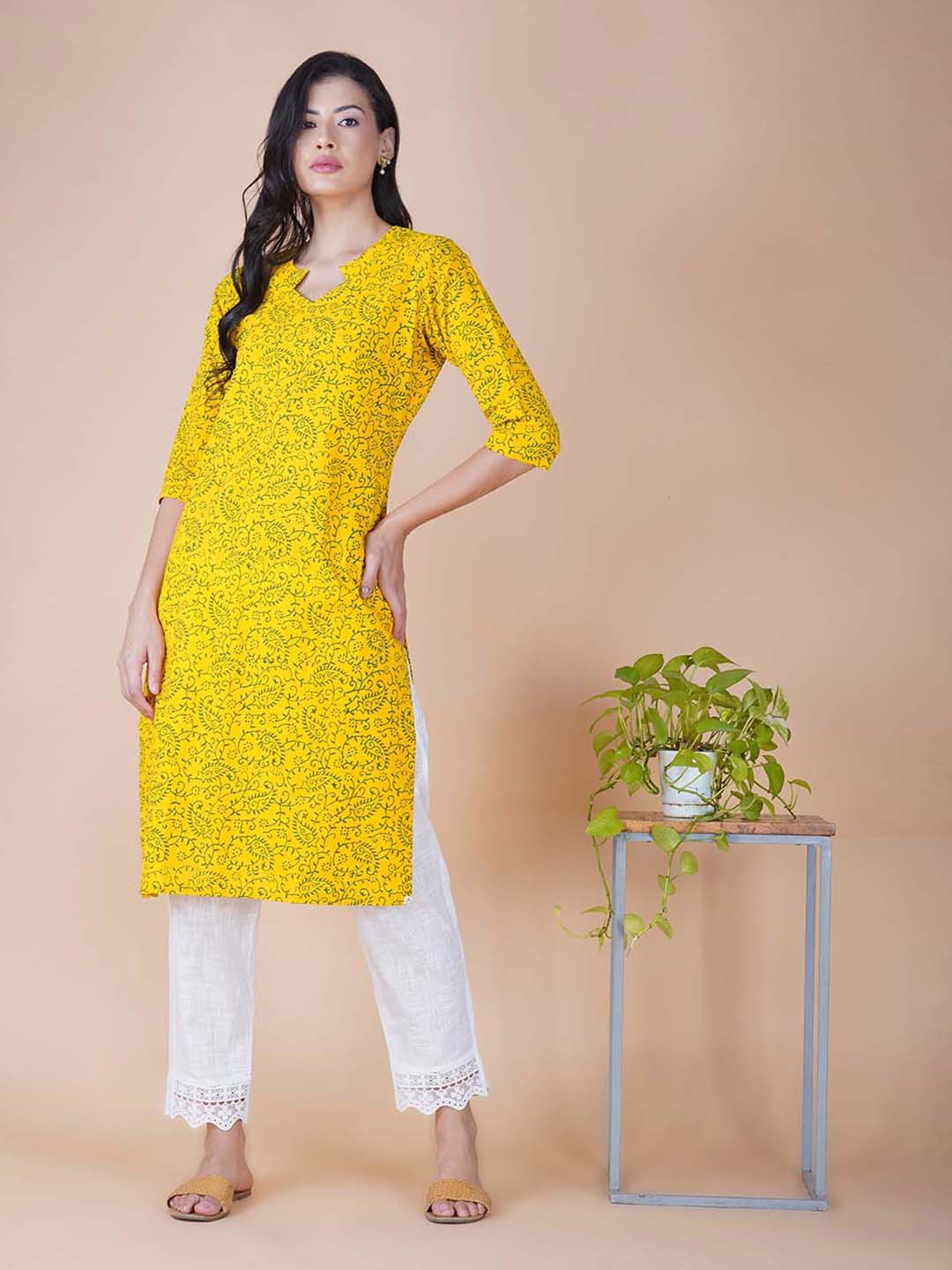 

TSUCCHI TRADITIONS Floral Printed Cotton Strigth Kurta, Yellow