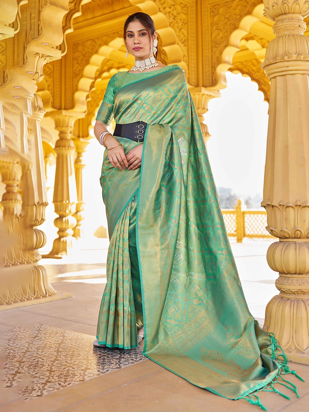

KALINI Woven Design Ethnic Motifs Zari Saree, Green
