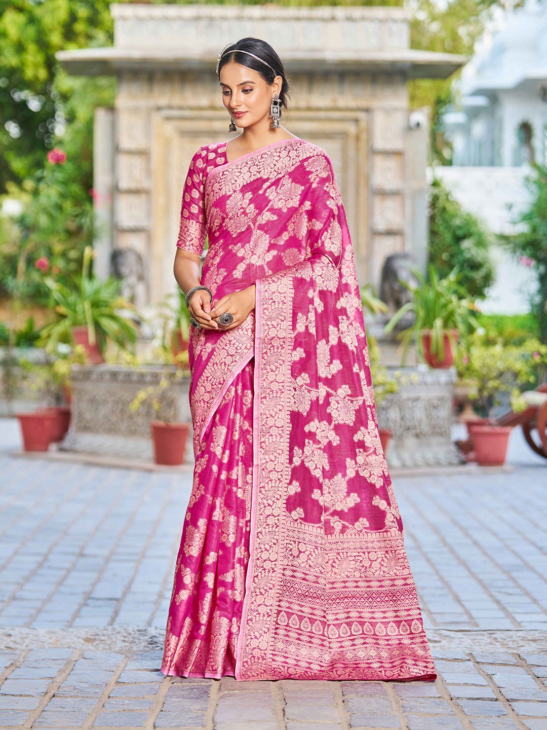 

KALINI Floral Woven Design Saree, Pink