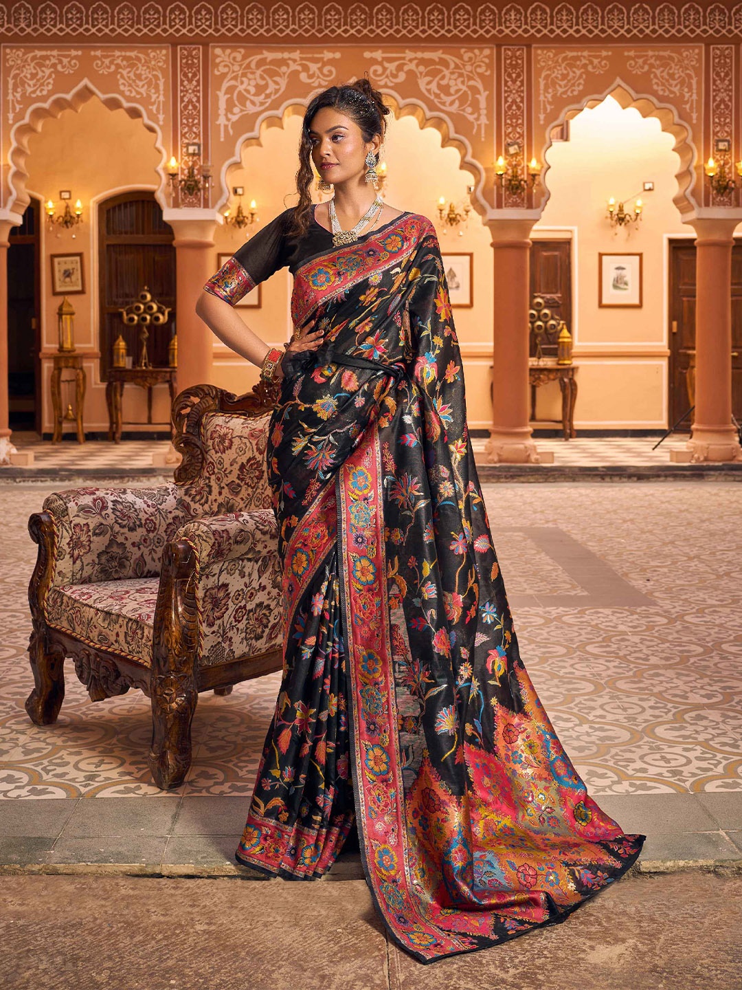 

KALINI Ethnic Motifs Woven Design Saree, Black