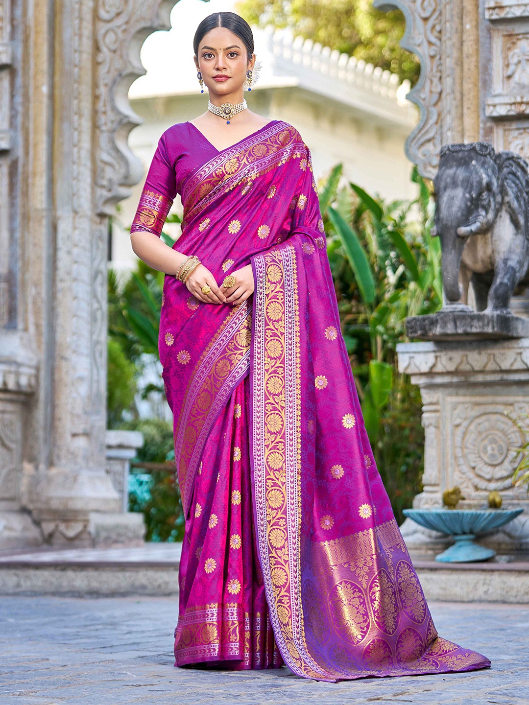 

KALINI Ethnic Motifs Zari Kanjeevaram Saree, Purple