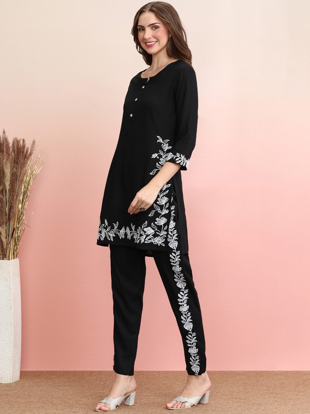 

Indo Era Embroidered Tunic With Trousers Co-Ords, Black