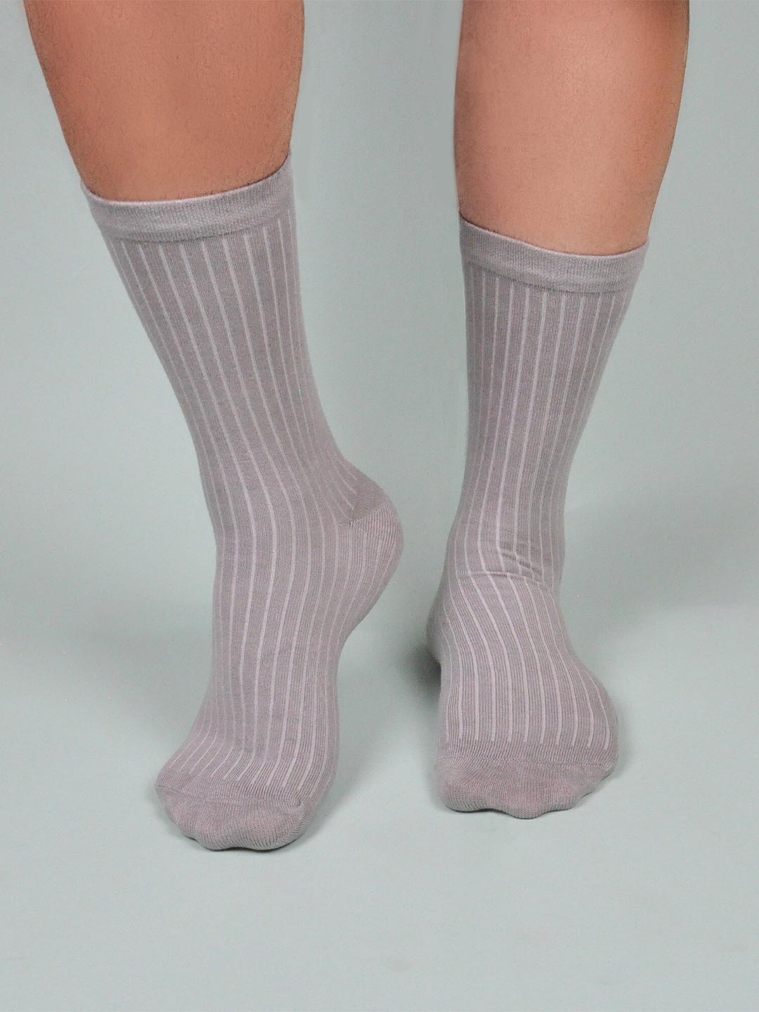 

TalkingSox Unisex Striped Seamless Bamboo Crew-Length Socks, Grey
