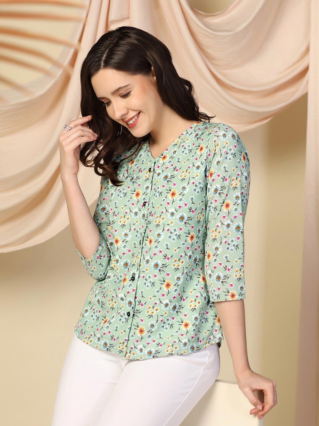 

FASHION DREAM Floral Print V-Neck Top, Sea green