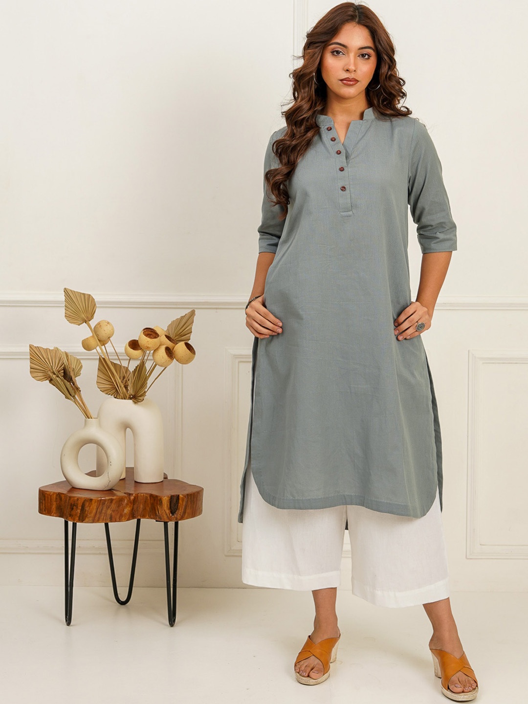 

SPARROW Mandarin Collar Straight Cotton Kurta, Grey