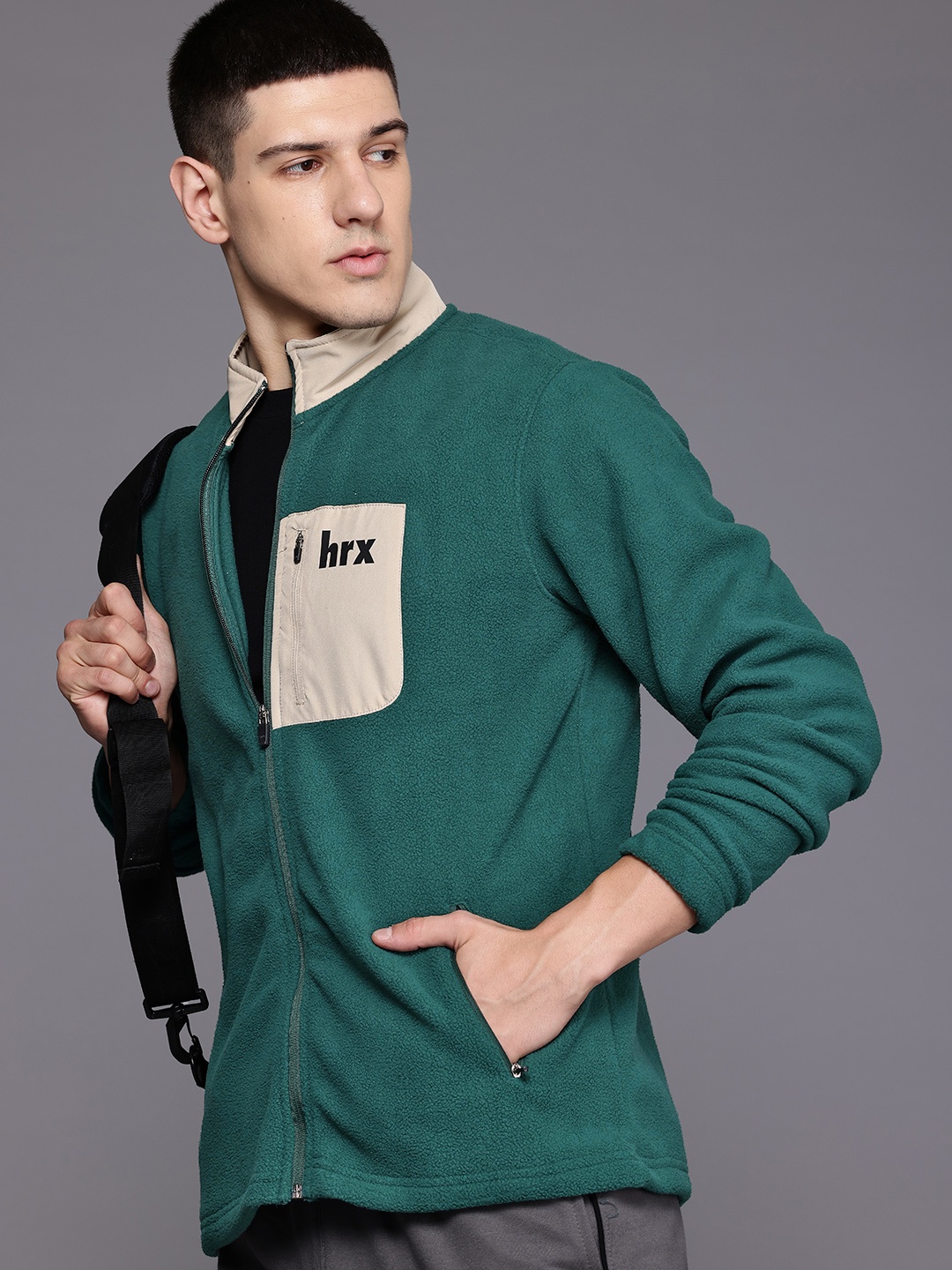 

HRX by Hrithik Roshan Contrast Pocket Sherpa Front-Open Sweatshirt, Green