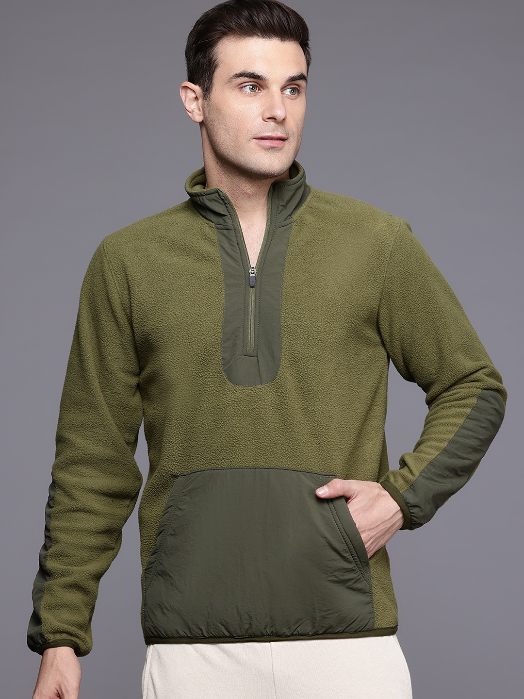 

HRX by Hrithik Roshan Fleece Outdoor Sweatshirt, Olive