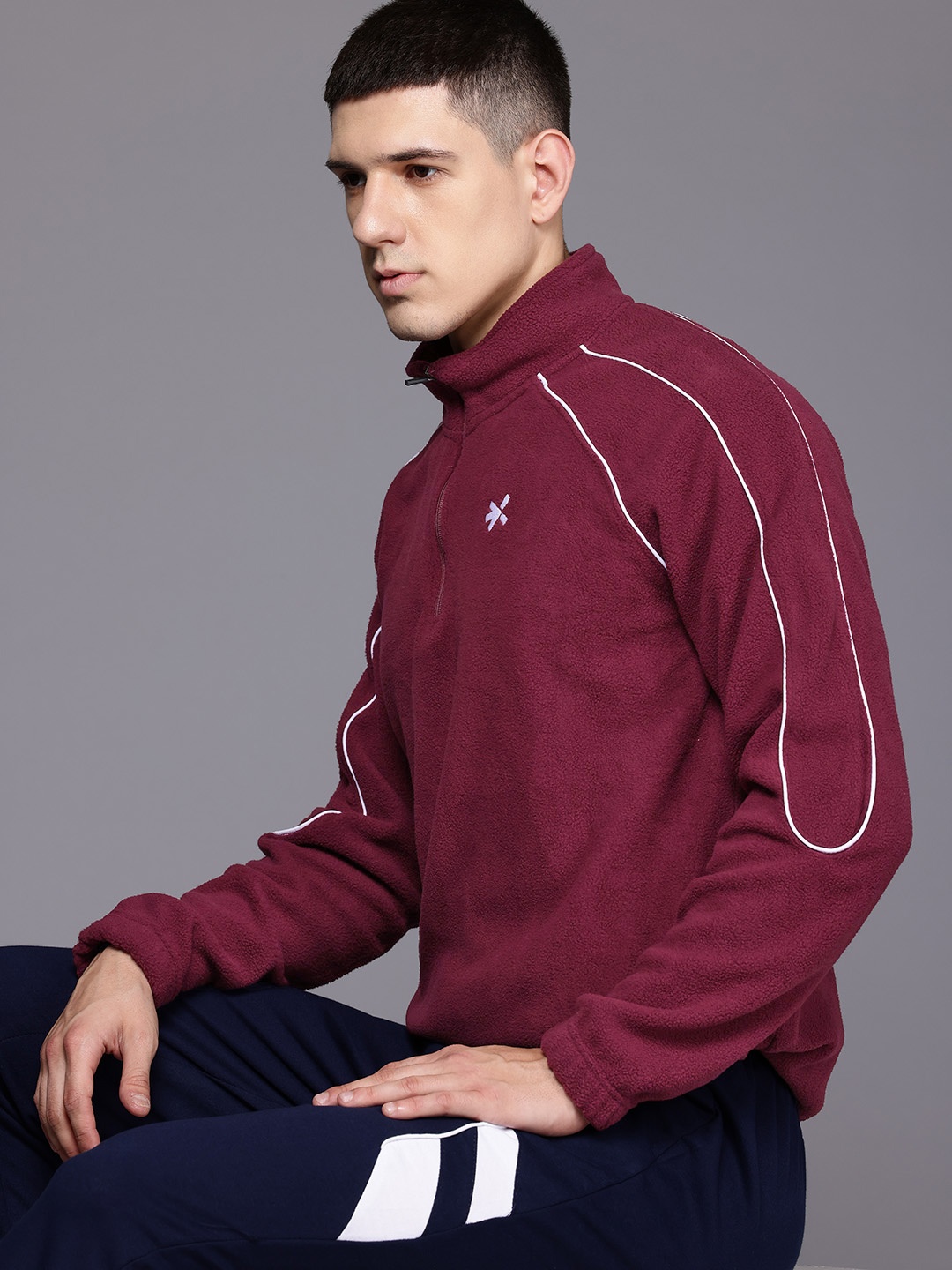 

HRX by Hrithik Roshan Mock Collar Fleece Sweatshirt, Maroon