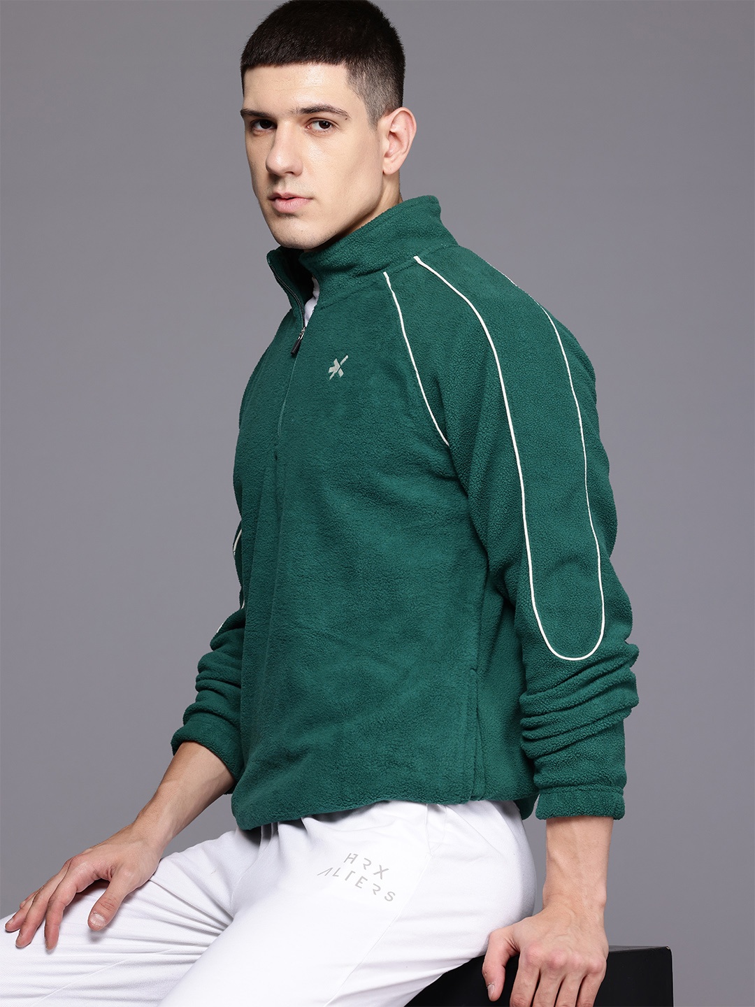 

HRX by Hrithik Roshan Mock Collar Fleece Sweatshirt, Green