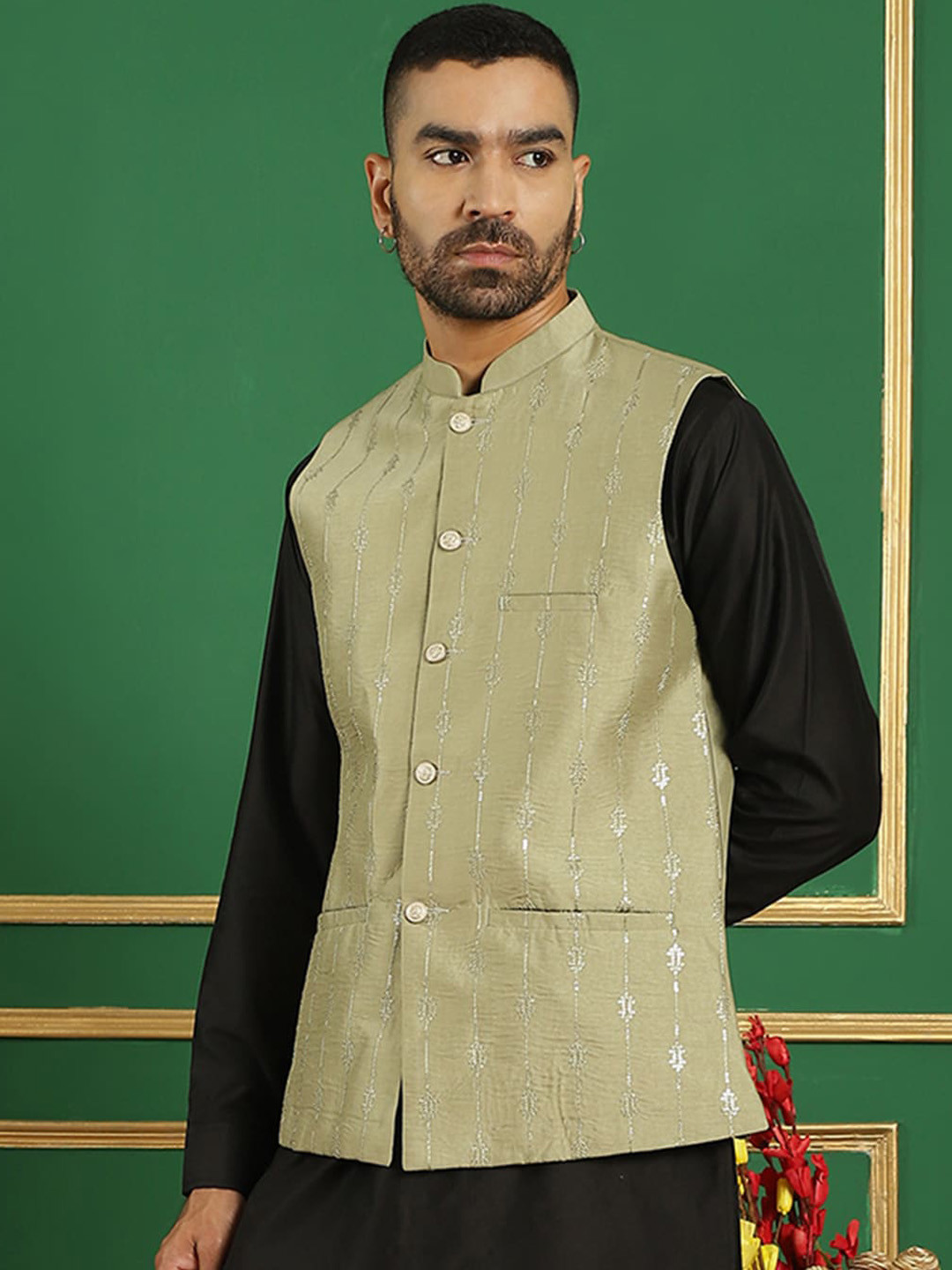 

Anouk Green Embroidered Mandarin Collar Sequinned Detailed Silk Cotton Nehru Jacket