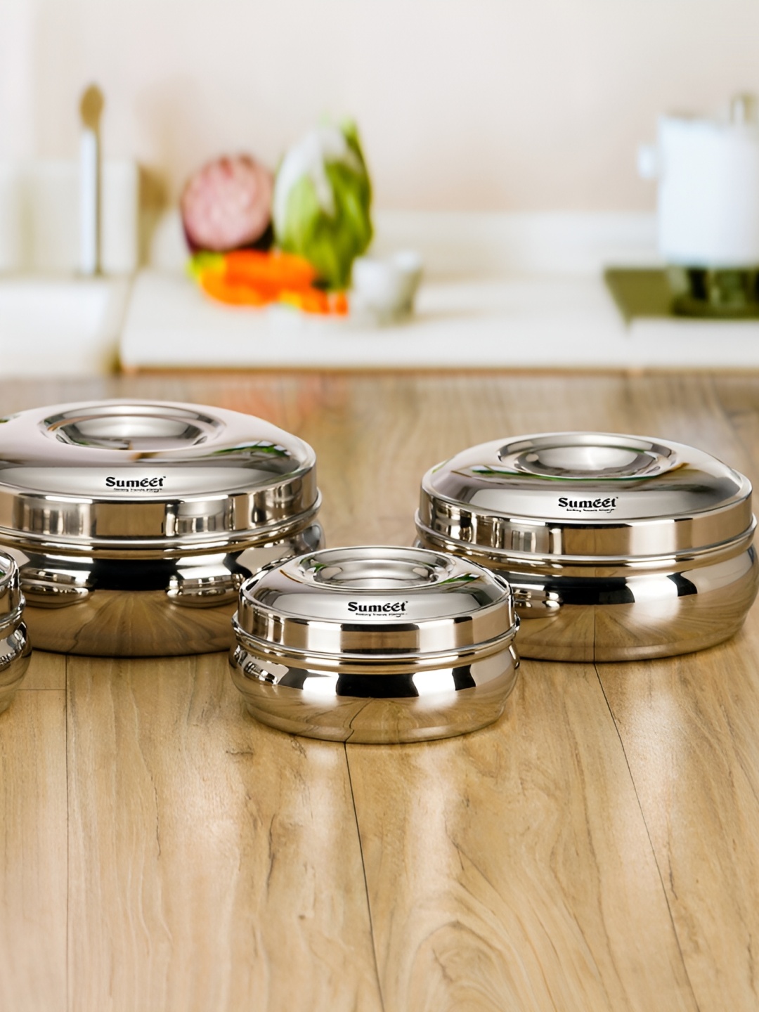 

Sumeet 4 Pieces Stainless Steel Easy to Clean Containers Set, Silver