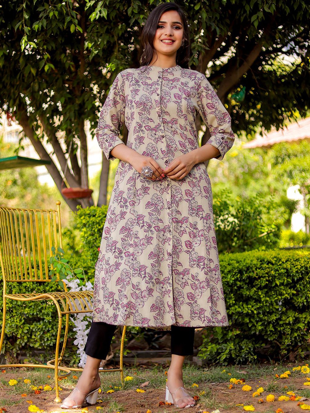 

VASVI Printed Flared Sleeves Anarkali Kurta, Pink