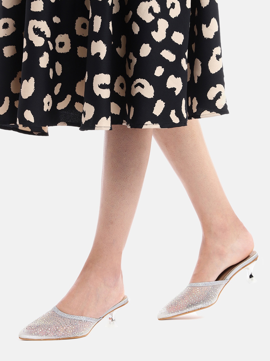 

AXIUM Embellished Ethnic Comfort Mules, Silver