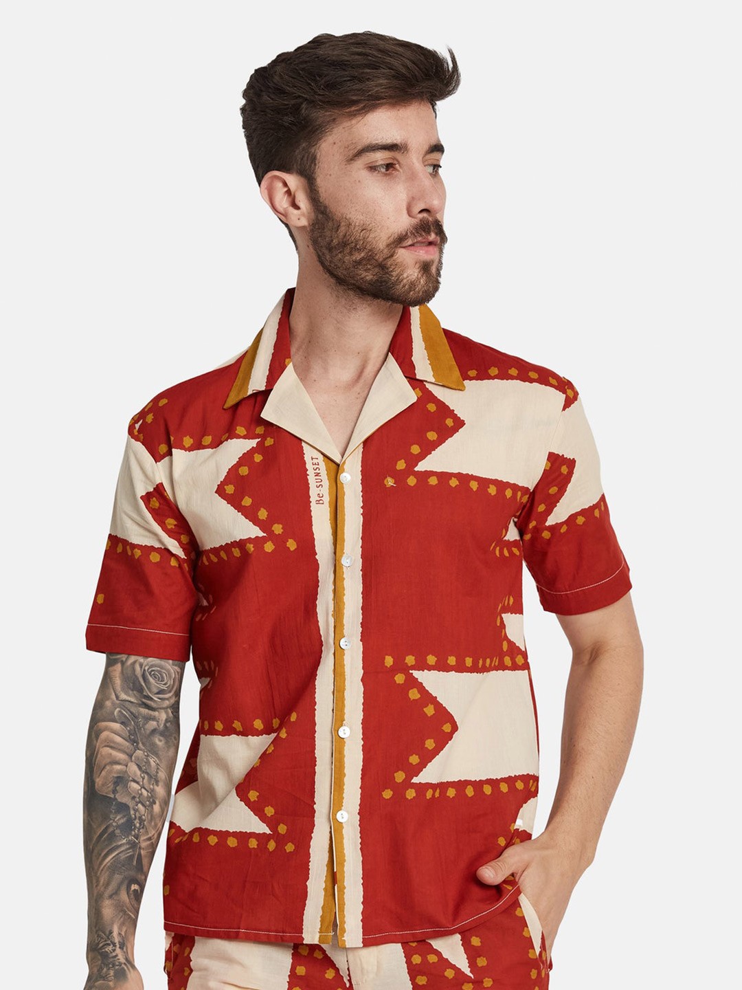

Be Sunset Ibiza Tela Celestiale Unisex Comfort Fit Geometric Printed Pure Cotton Shirt, Red