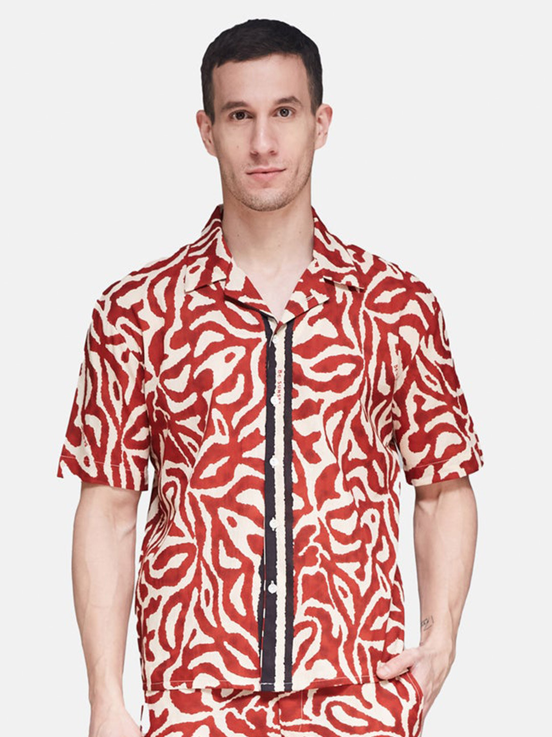 

Be Sunset Ibiza Tela Viola Unisex Comfort Fit Abstract Printed Pure Cotton Shirt, Beige