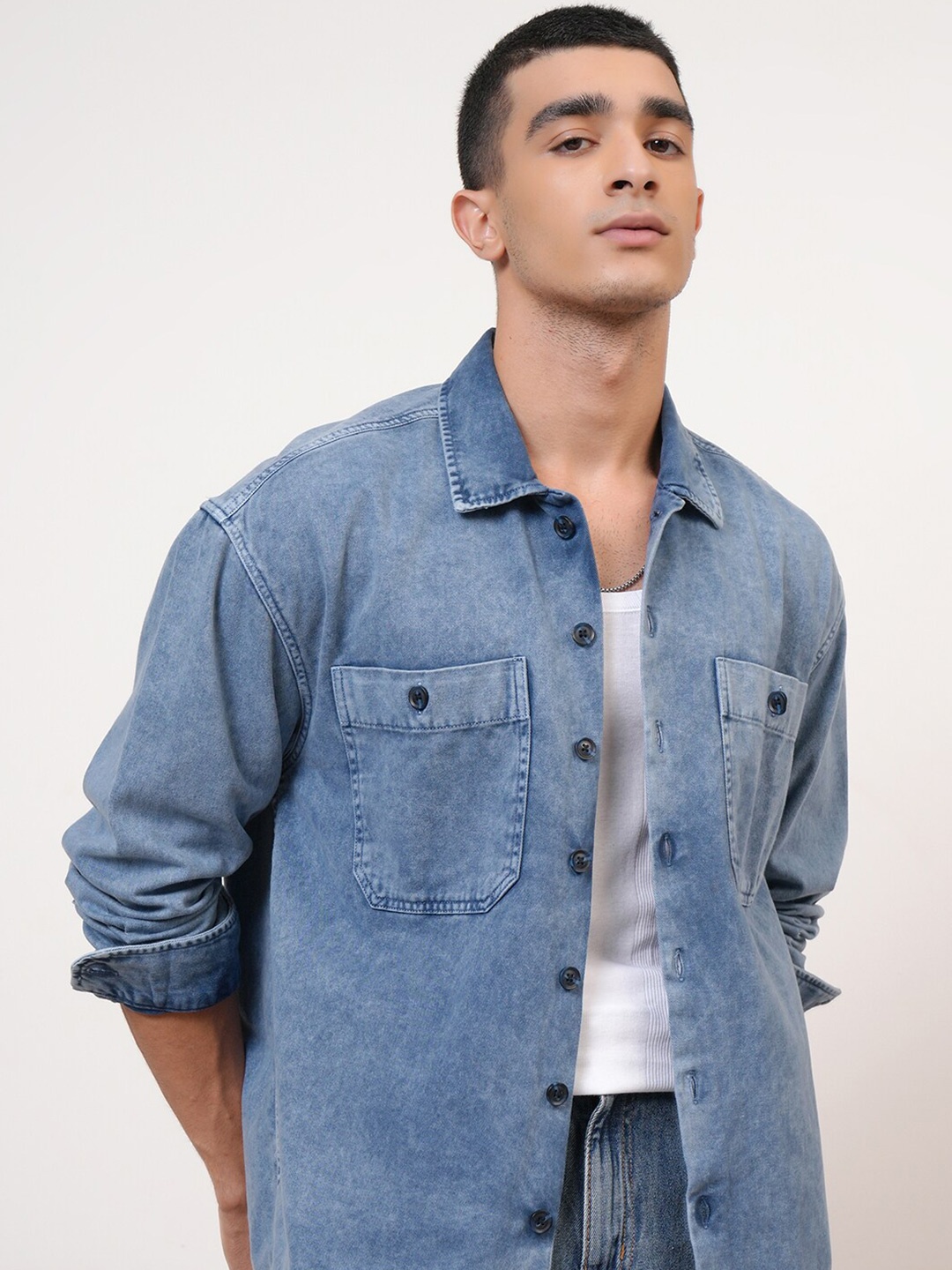 

HIGHLANDER Men Regular Collar Checked Oversized shirt, Navy blue