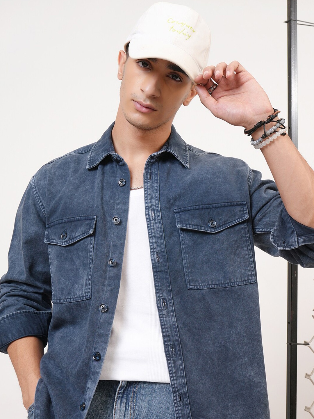 

HIGHLANDER Regular Collar Checked Oversized shirt, Navy blue