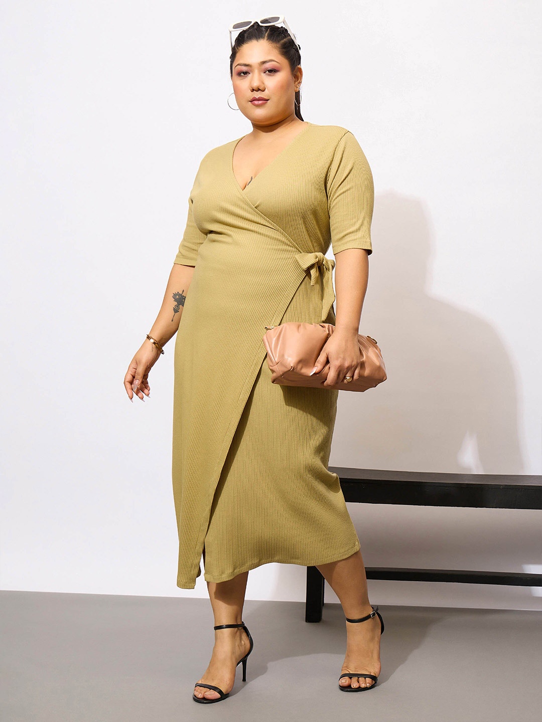 

SASSAFRAS Curve Plus Size V-Neck Tie-Ups Detail Wrap Midi Dress, Khaki