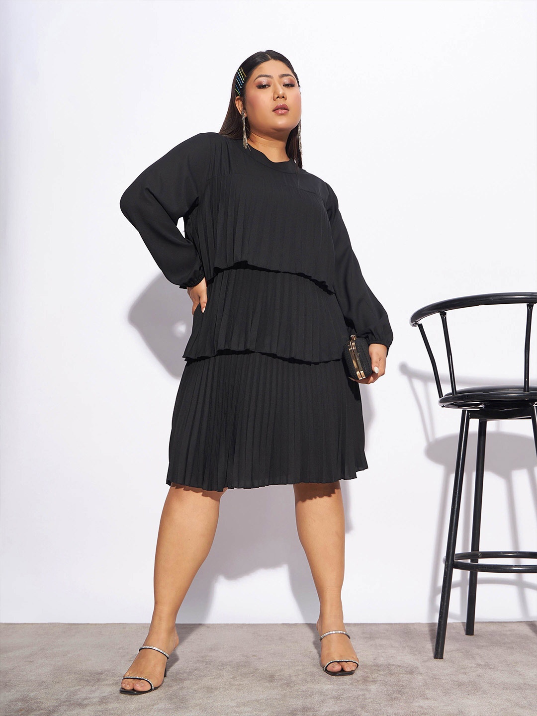 

SASSAFRAS Curve Plus Size Accordion Pleats & Tiered Cuffed Sleeves A-Line Dress, Black