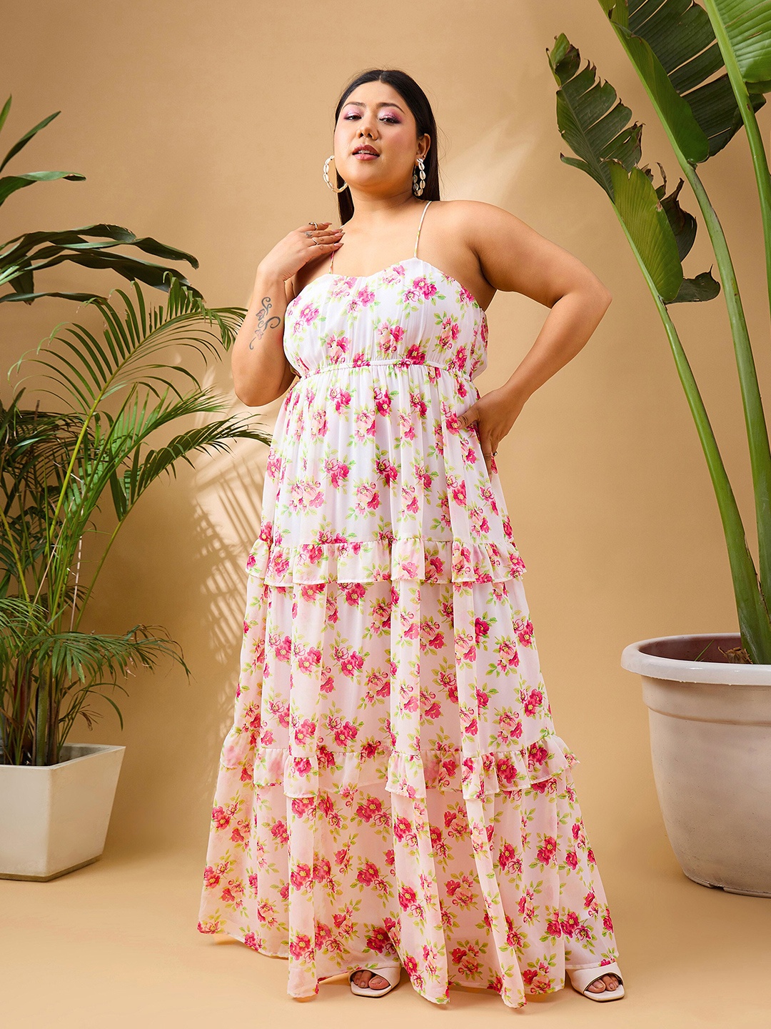 

SASSAFRAS Curve Plus Size Floral Printed Shoulder Straps Tiered Georgette Maxi Dress, White