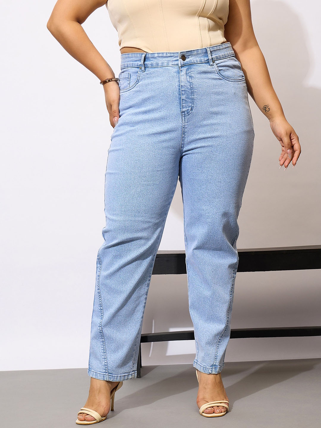 

SASSAFRAS Curve Women Comfort High-Rise Stretchable Jeans, Blue