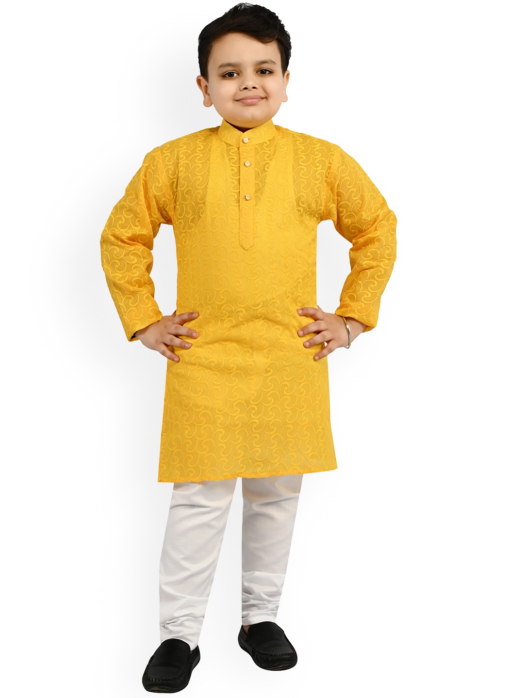 

BAESD Boys Floral Embroidered Regular Thread Work Kurta With Pyjamas, Yellow
