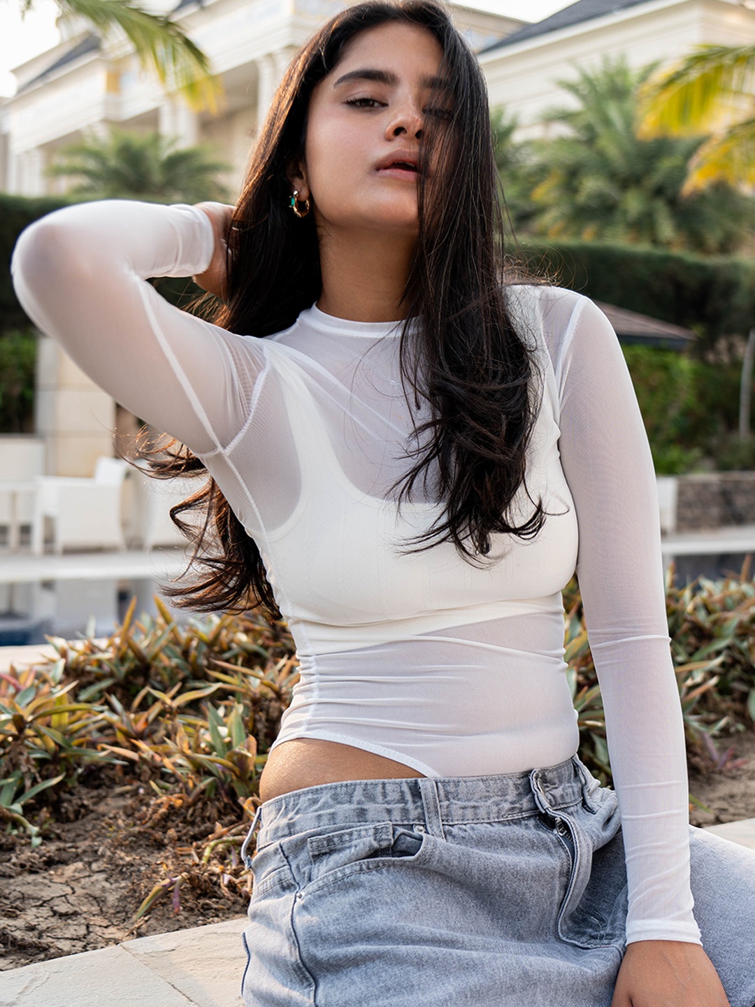 

COLOR CAPITAL Round Neck Long Sleeves Bodysuit, White