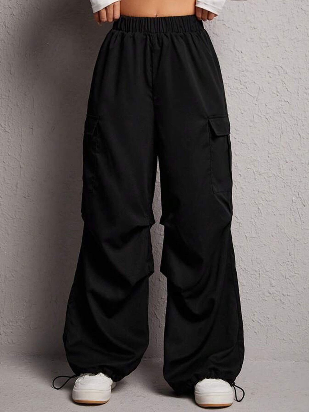 

TABADTOD Women Relaxed Loose Fit Cargos, Black
