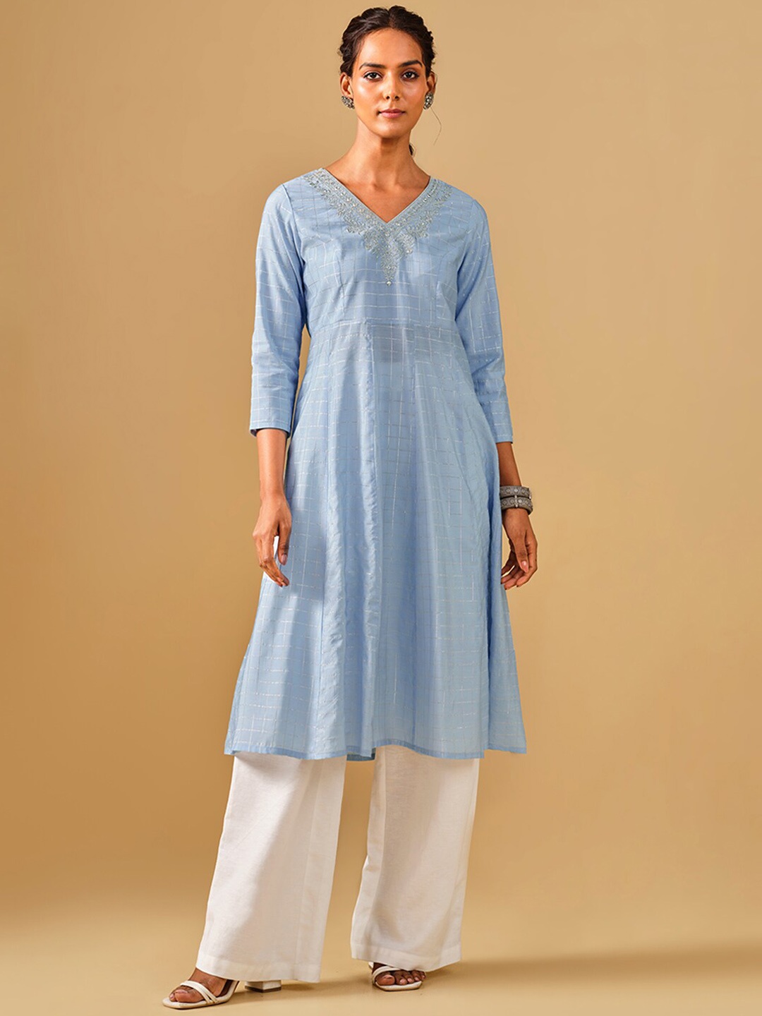 

Global Desi Checked V-Neck Beads & Stones A-Line Kurta, Blue