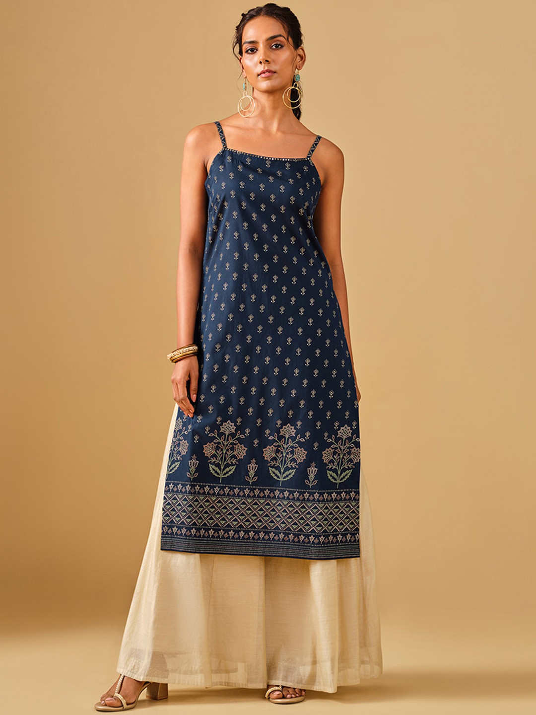 

Global Desi Ethnic Motifs Printed Straight Kurta, Navy blue