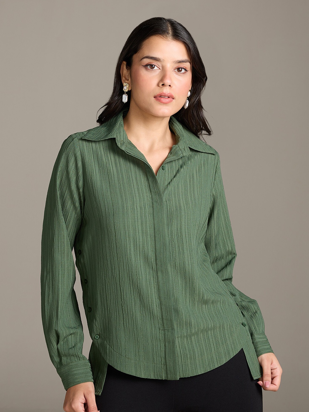 

20Dresses Green Textured Spread Collar Long Sleeves Casual Shirt