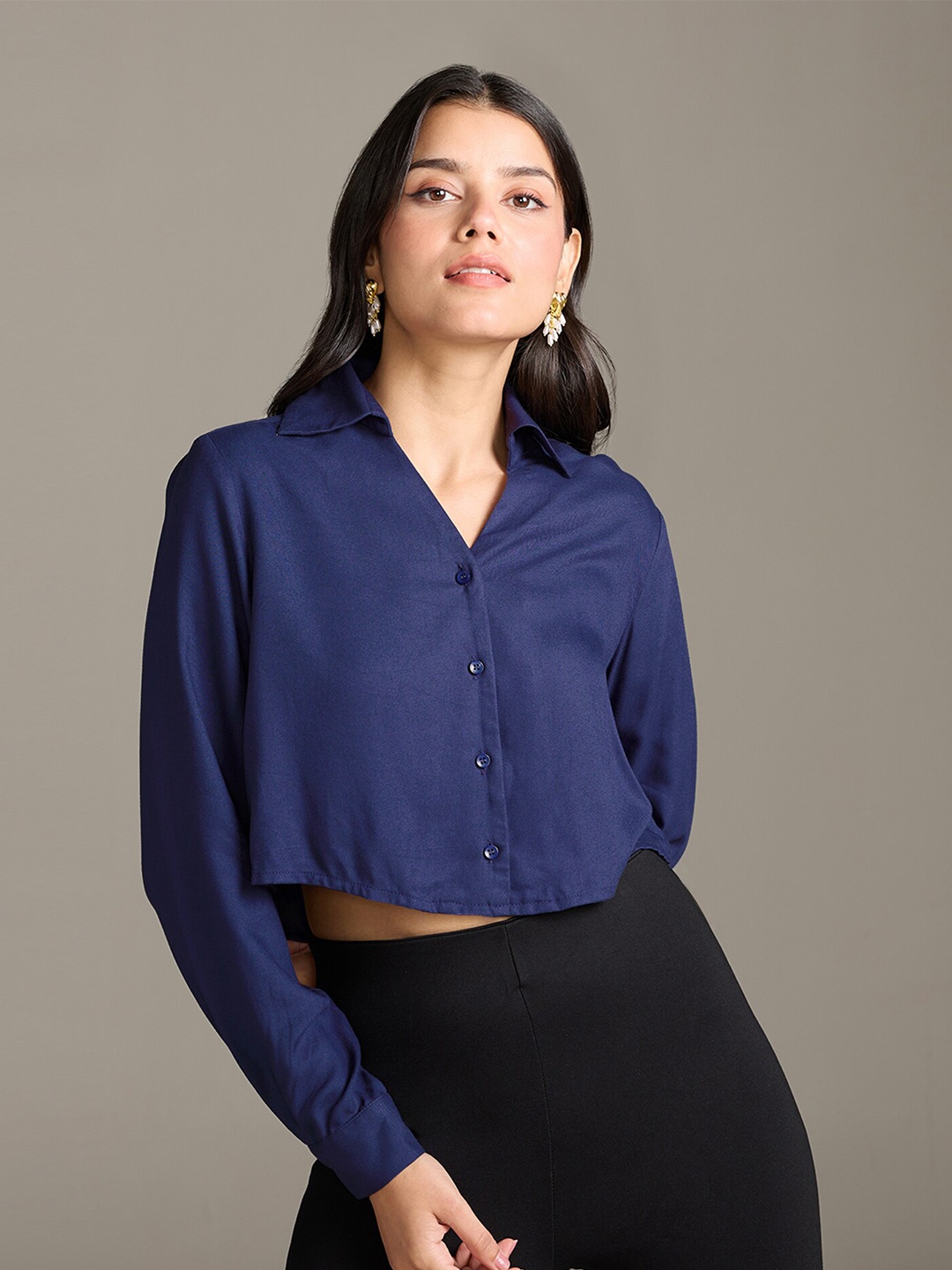 

20Dresses Blue Spread Collar Long Sleeves Crop Casual Shirt