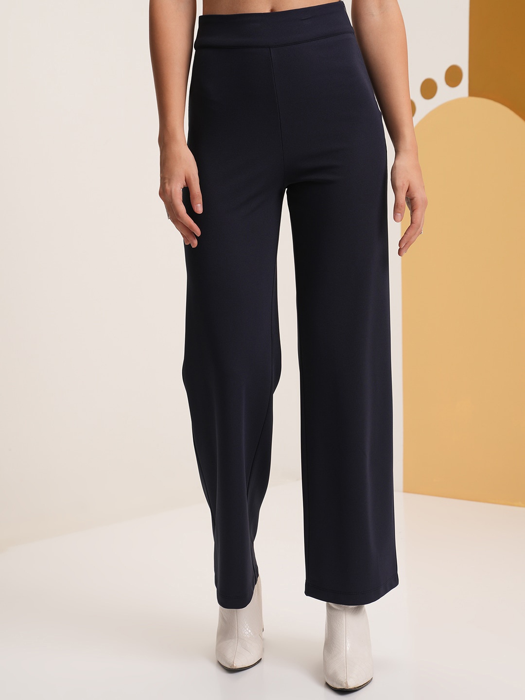 

Vishudh Women Navy Blue Mid-Rise Trouser